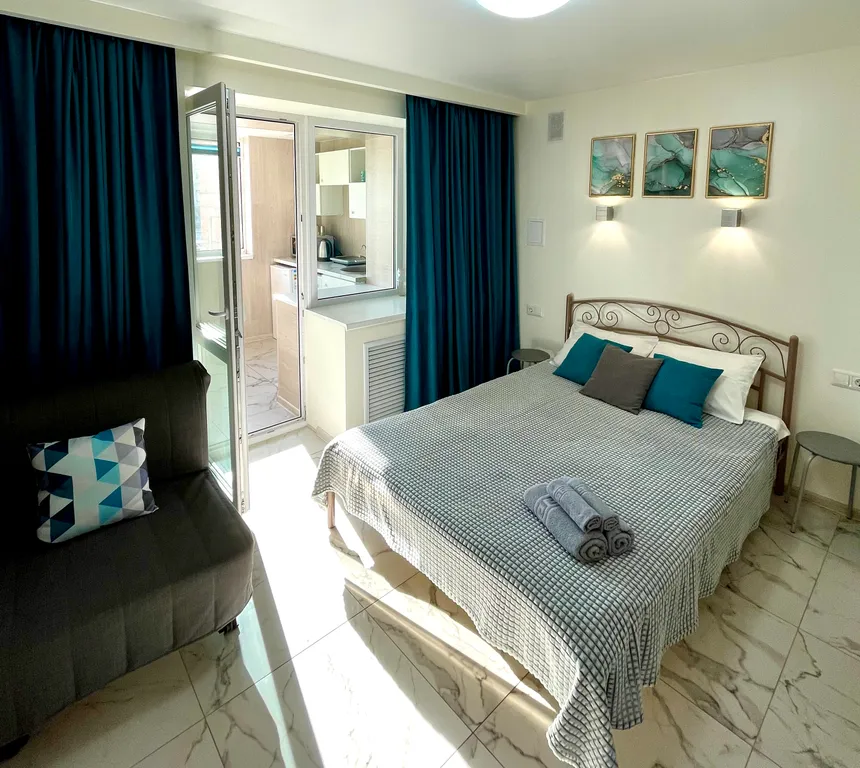 Квартира Уютная студия рядом с онкоцентром и детской больницей на Баумана — аренда посуточно в Пермь