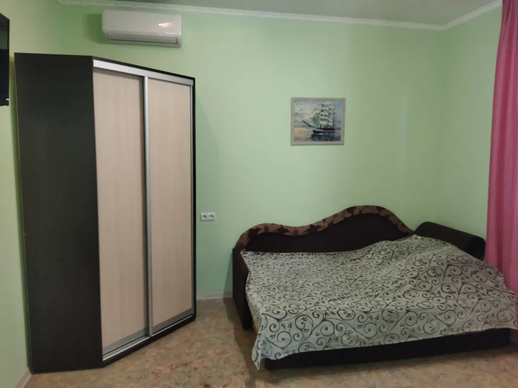 Вишневый домик