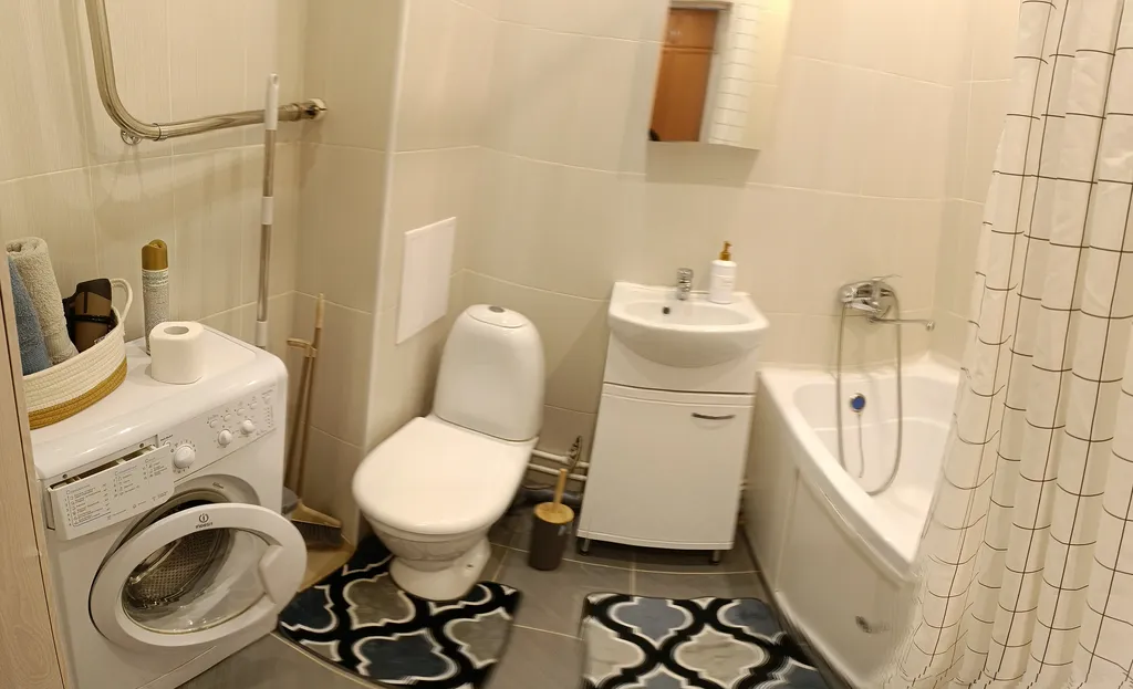 Просторная студия возле Онкологического центра