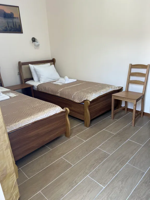 Квартира Двухкомнатный четырёхместный номер комфорт в домике — аренда посуточно в Сухум