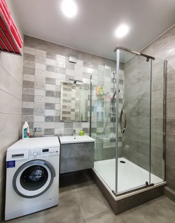 Двухкомнатная студия. Идеальная локация. Парковка во дворе.