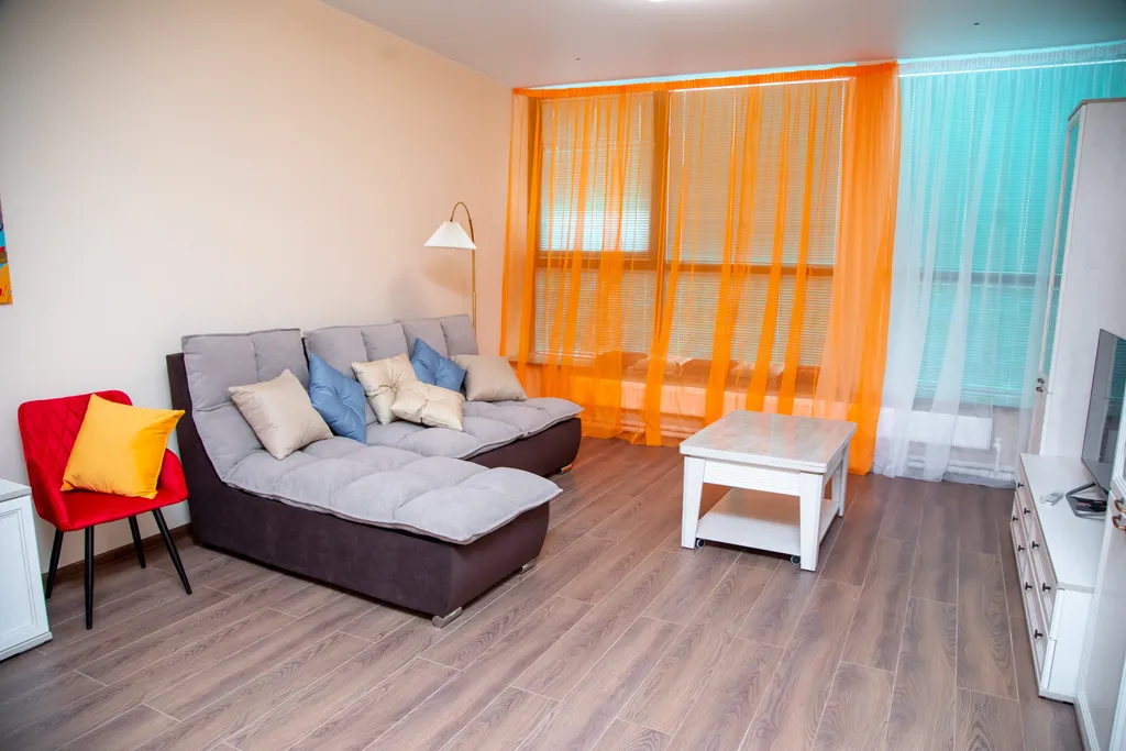 Квартира Комната — Тихвин