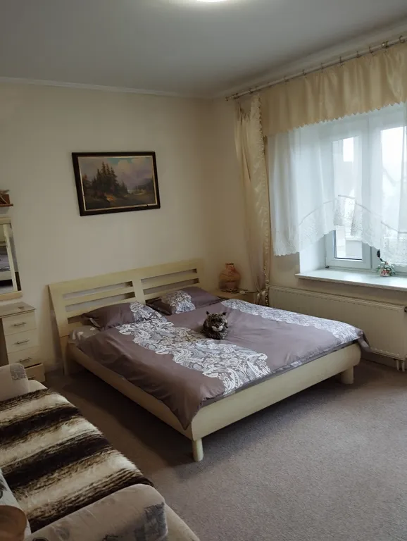 Апартаменты с бассейном
ДомКрус