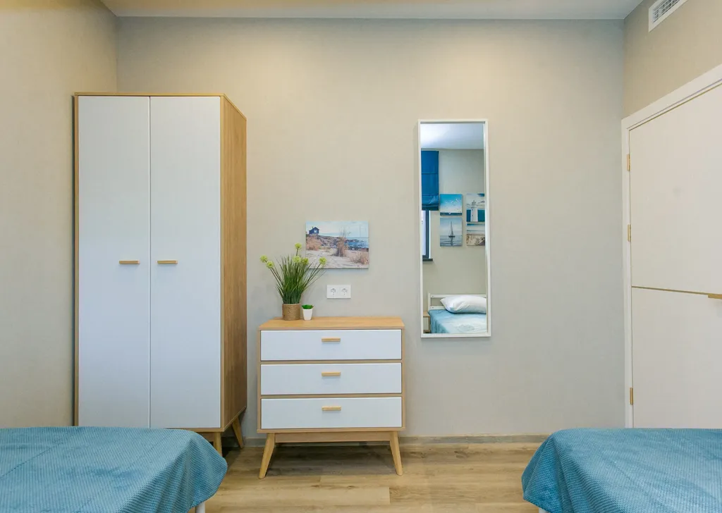 Коттедж с теплым бассейном и банным комплексом, недалеко от моря