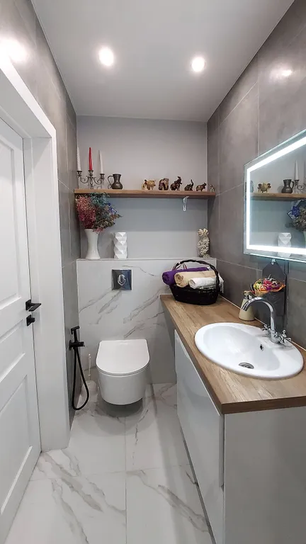 Просторная дизайнерская квартира у моря