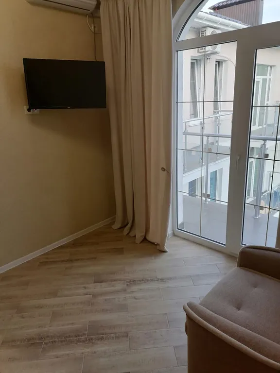 Квартира Просыпаемся и засыпаем под шум моря — аренда посуточно в Коктебель