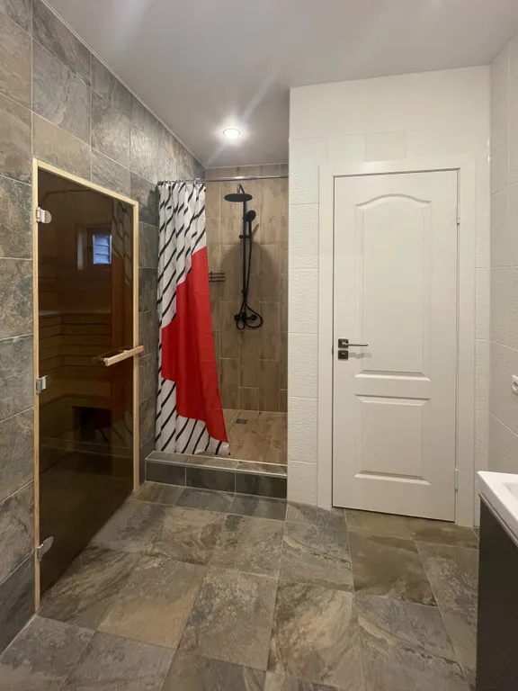 Касл руж - дом у Павловского парка