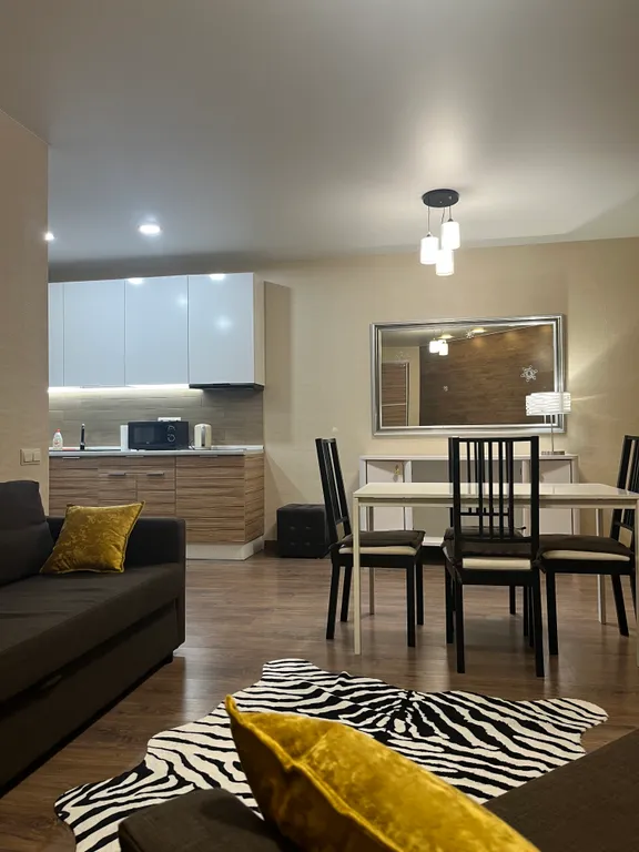 Двухкомнатная, уютная квартира