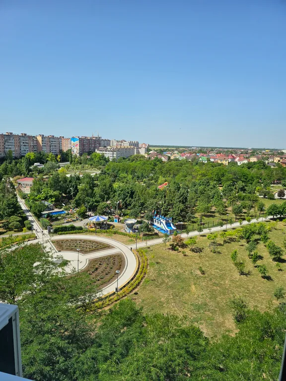 Квартира с удобной транcпopтной рaзвязкой в Крым