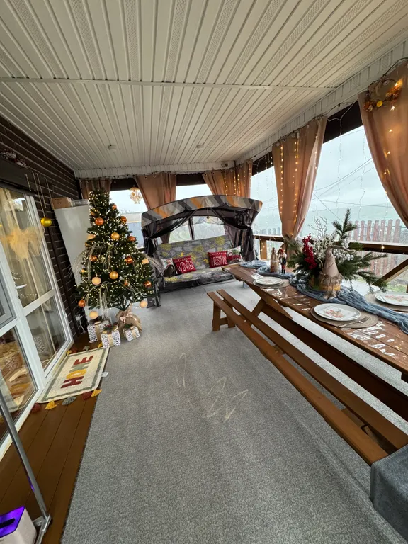 Коттедж Уютный домик на берегу моря — Осовины