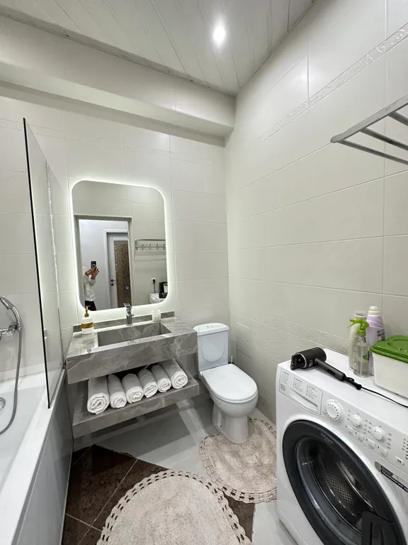 Квартира 2-комнатная квартира с видом на Озеро в элитном доме у моря — Махачкала