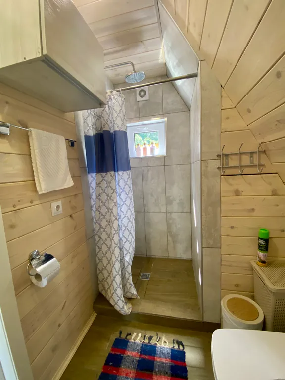 Афрейм с панорамным видом на горы