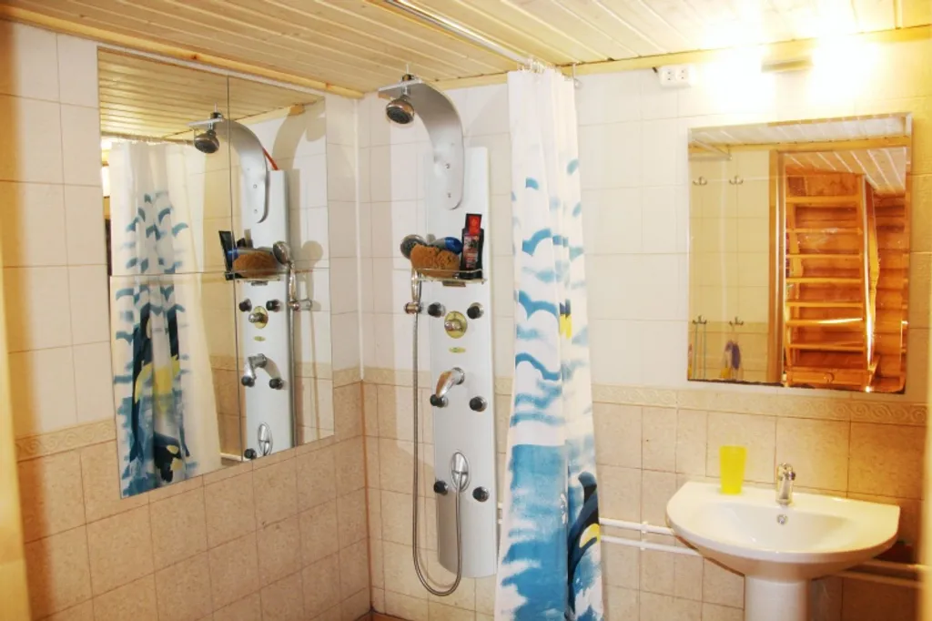 Дачный дом с баней