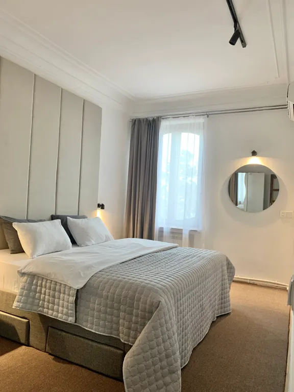 2 спальни в центре напротив бульвара