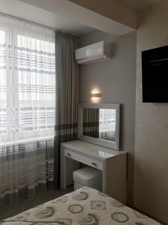 Моднейшая квартира в парковой зоне с видом на море