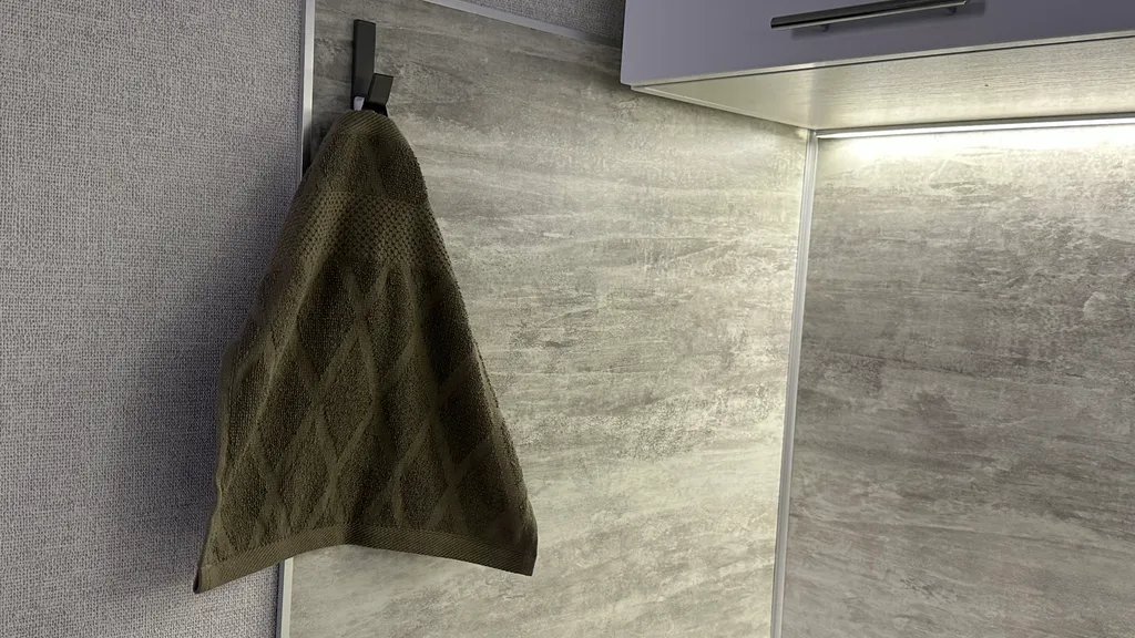 Жёлтая квартира Беличенко 92к4