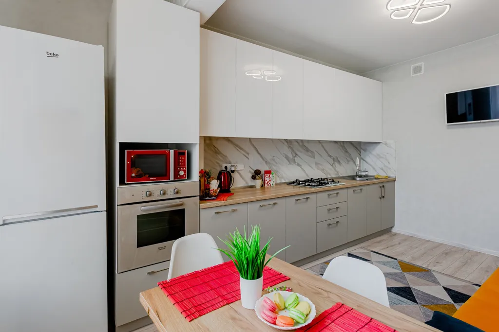 Квартира Yellow sofa (Желтый диван) ApartmentsУютная  квартира в элитном районе — Мирное