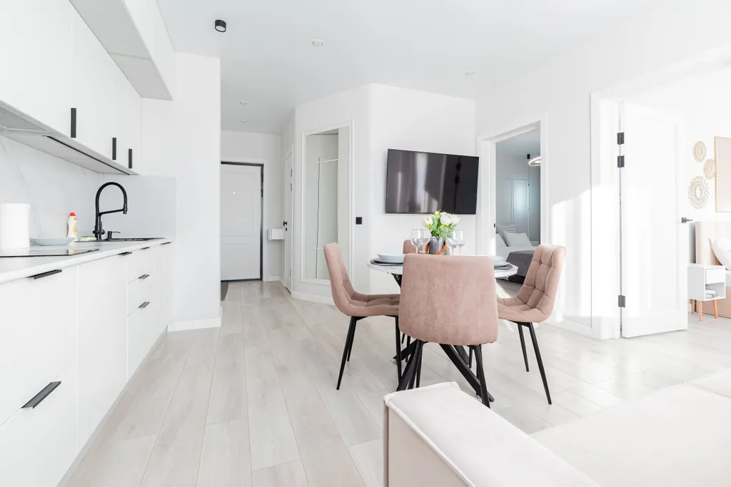 Современная евротрешка в центре