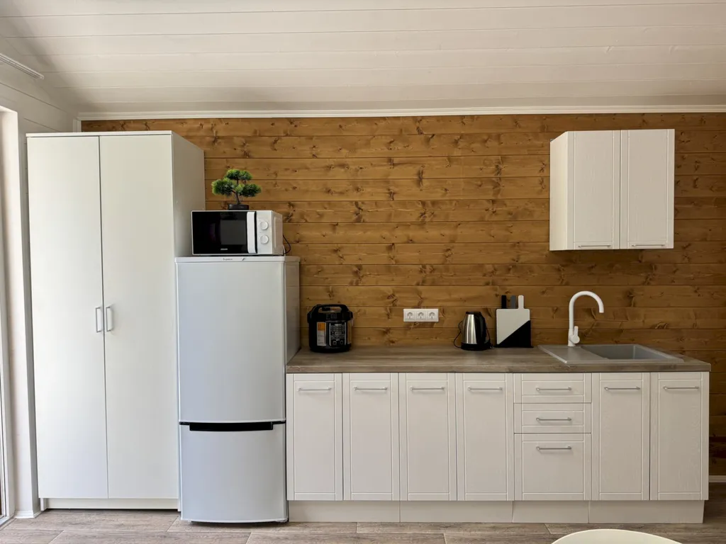 Коттедж Коттедж Барнхаус с террасой и закрытым двором - 7 минут до моря — Геленджик