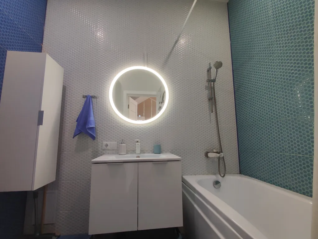 Дом с джакузи с подогревом без хозяев