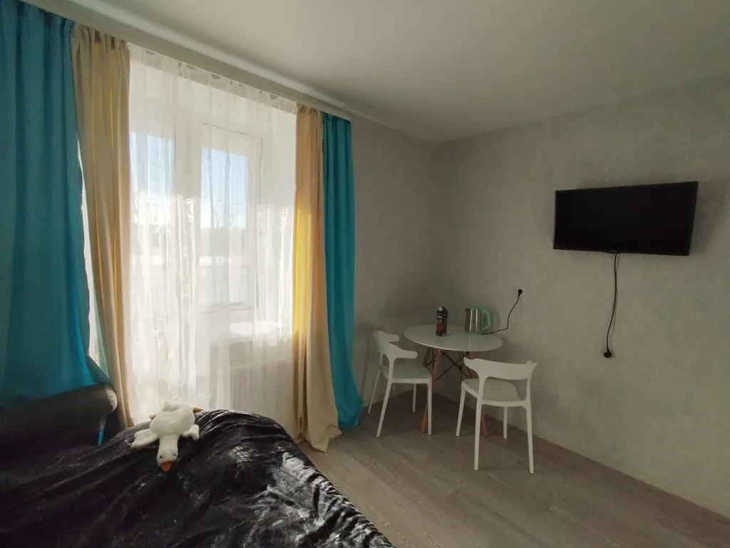 Студия в новом доме с ремонтом