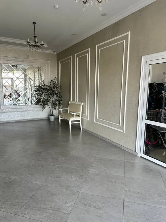 Просторная студия в доме класса комфорт плюс