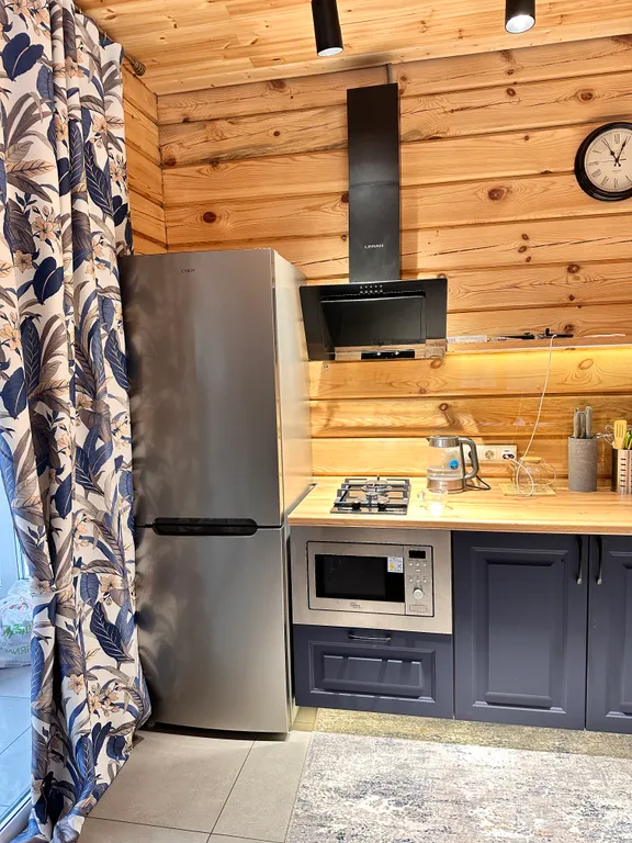 Новый круглогодичный 3-й коттедж на берегу Катуни