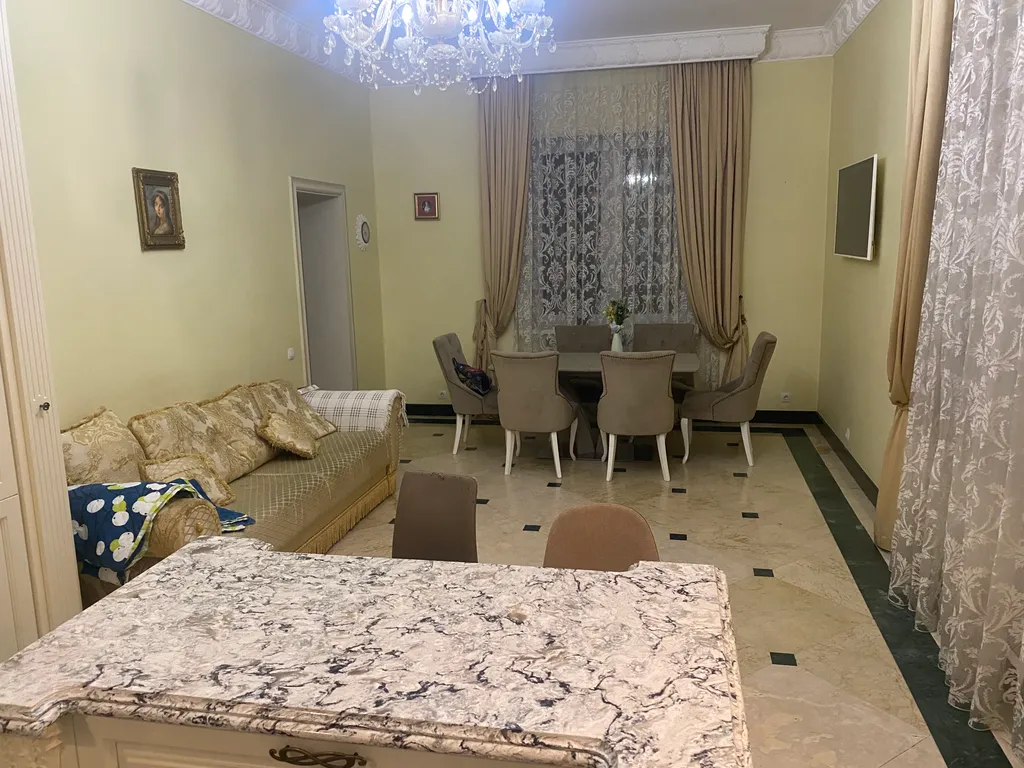 Коттедж с сауной и бассейном