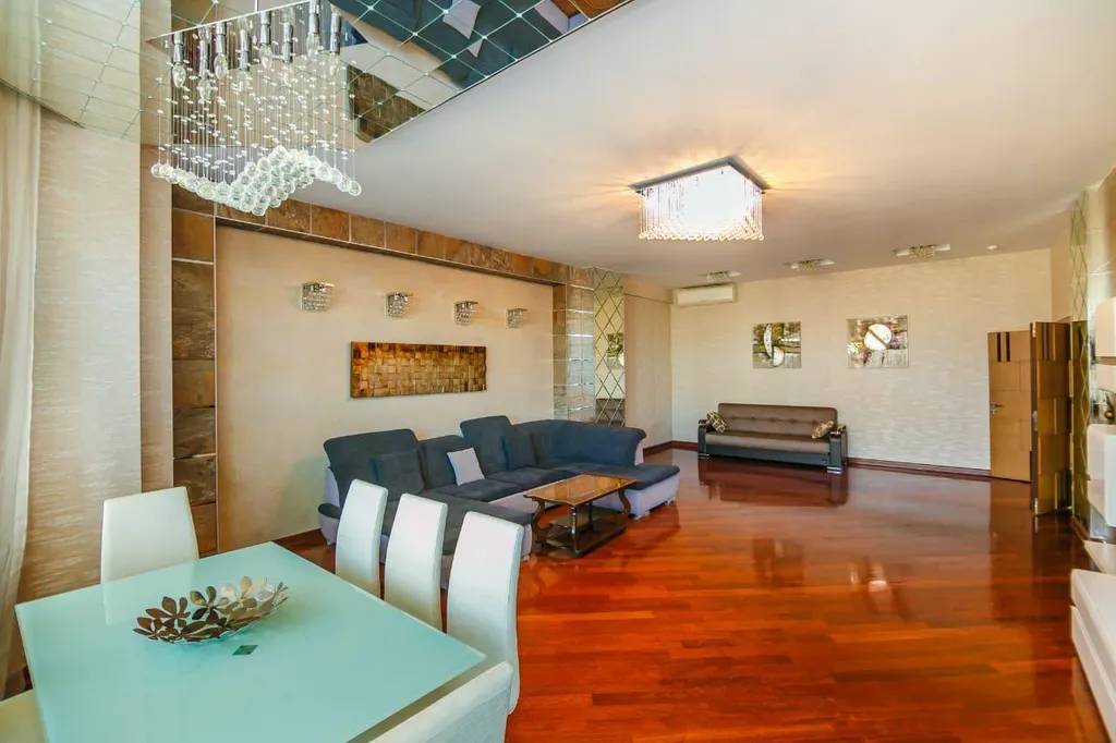 Vip Apartment on Mix Point