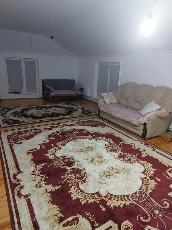 Дом 2 этажный просторный со всеми условиями. 2 этаж верандой