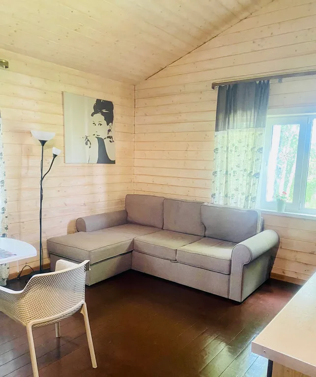 Дом у озера на Селигере