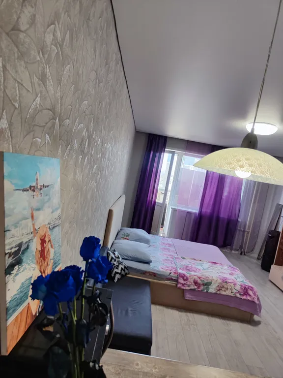 Студия на Изумрудной Спутник