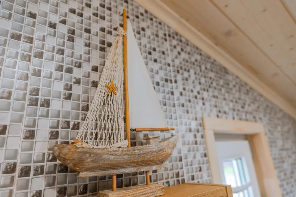 Коттедж Домик у озера с рыбалкой Катин Клев — Голыгино