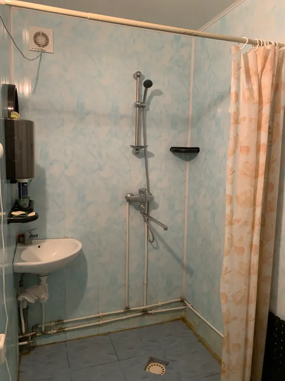 Дачный дом на берегу озера