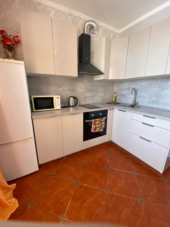 Квартира Апартаменты возле МНТК Федорова — аренда посуточно в Оренбург