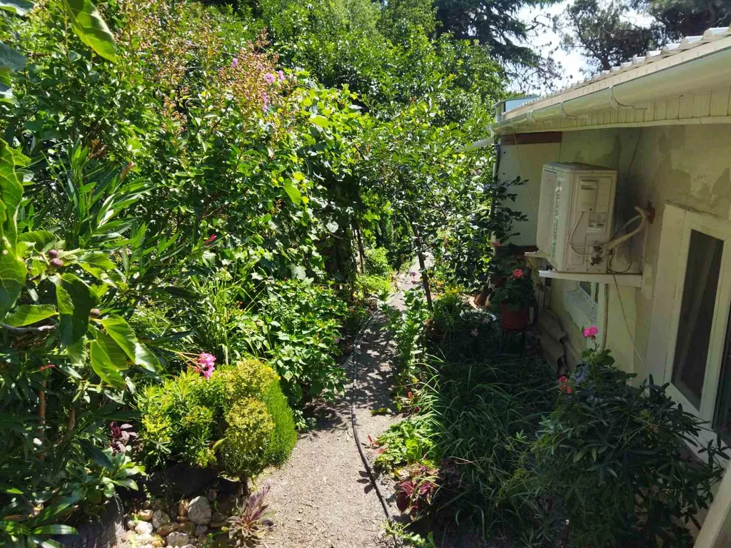 Коттедж Домик в Красном Раю — Изобильное