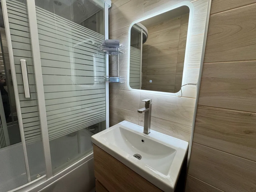 Трехкомнатные апартаменты для 6 гостей