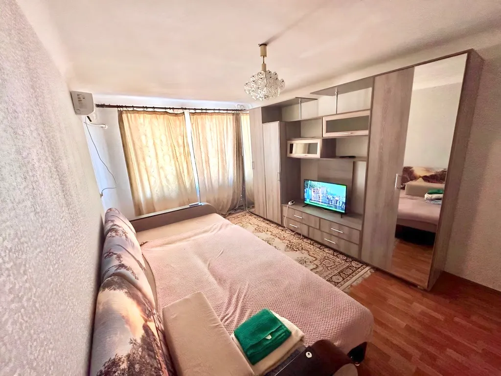 Уютная квартира в центре города — аренда посуточно в Волжский