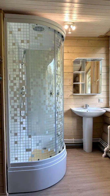 4-комнатный Дом