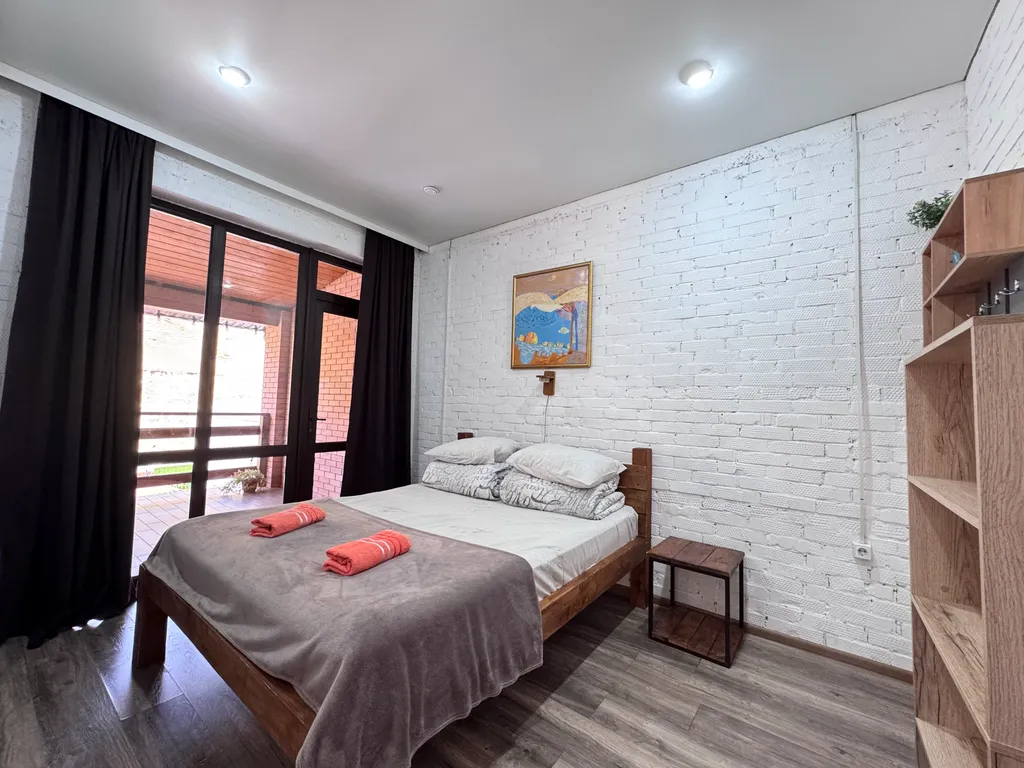 Уютный дом с видом на горы и тёплым бассейм fiagdonrelax