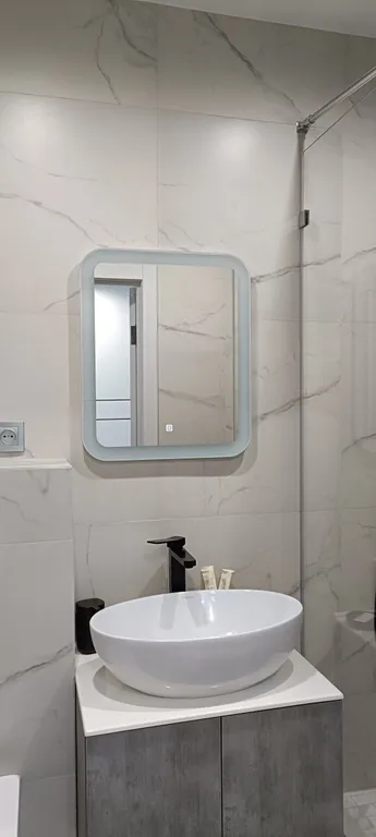 Новый апартамент с видом на лес