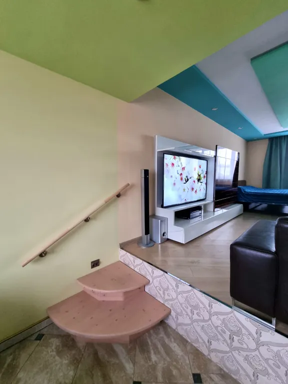 Дизайнерская 2-уровневая квартира на берегу Финского залива