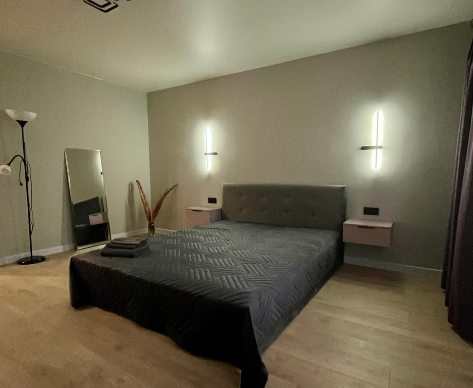 Уютная квартира рядом с Петропавловскими прудами