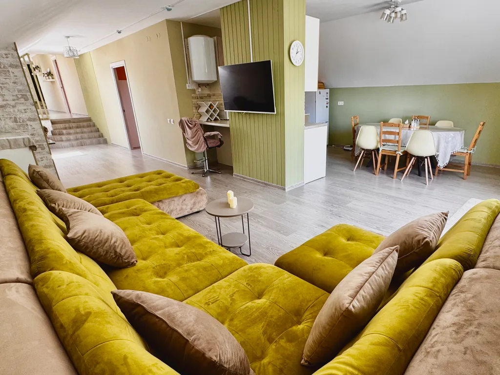 Райская мансарда с балконом на море: простор, комфорт и уют