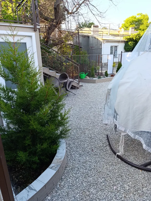 Коттедж Дом - коттедж люкс с отдельным двориком у пляжа и набережной — Евпатория