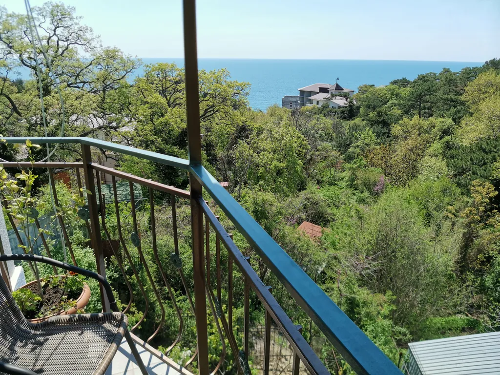 Уютная 2-комнатная квартира с видом на море и лес