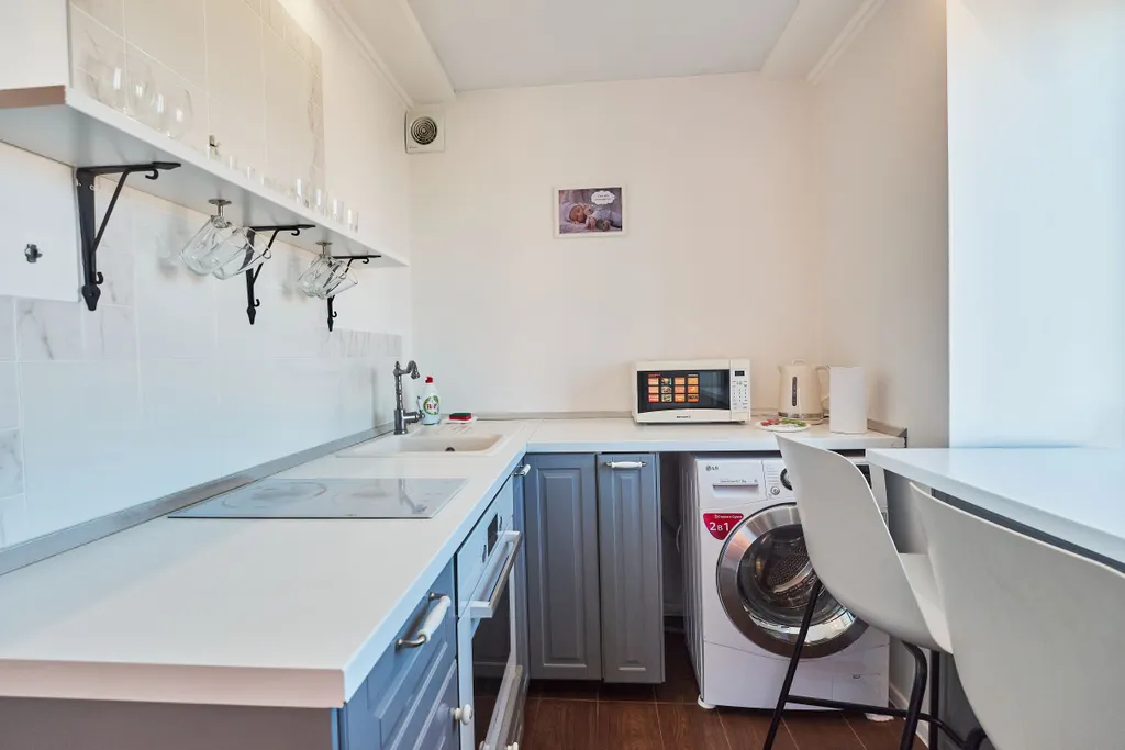 Стильный и комфортный апартамент с видом на реку