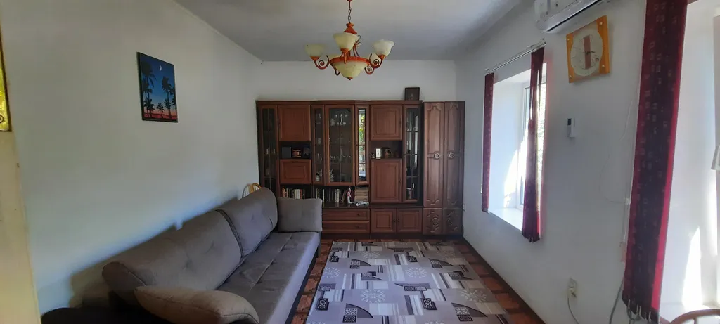 3к дом с двором в Евпатории