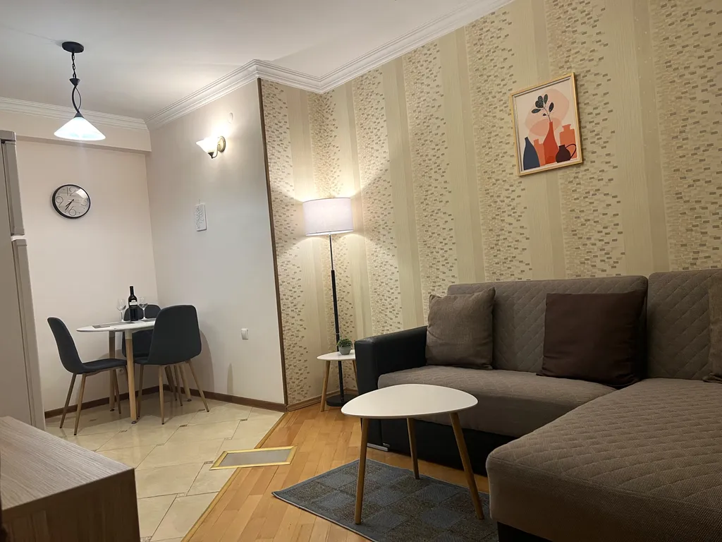 Квартира Уютно и стильно в центре города — аренда посуточно в Тбилиси