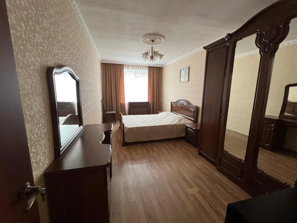 Квартира Уютная, просторная 3-комнатная квартира — Владикавказ